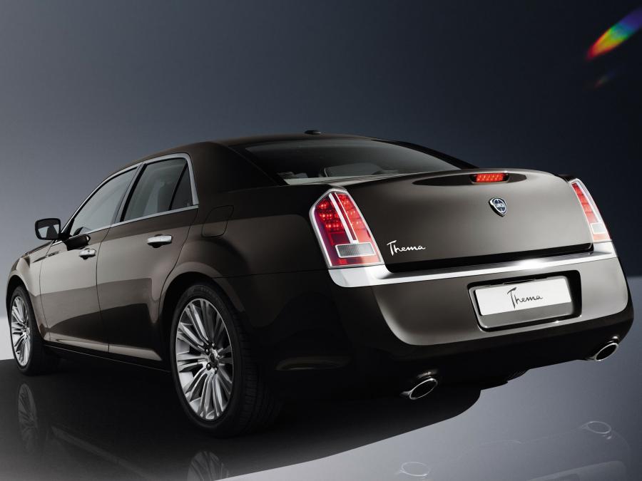  Lancia Thema 2011 года  (фото 61 из 77)